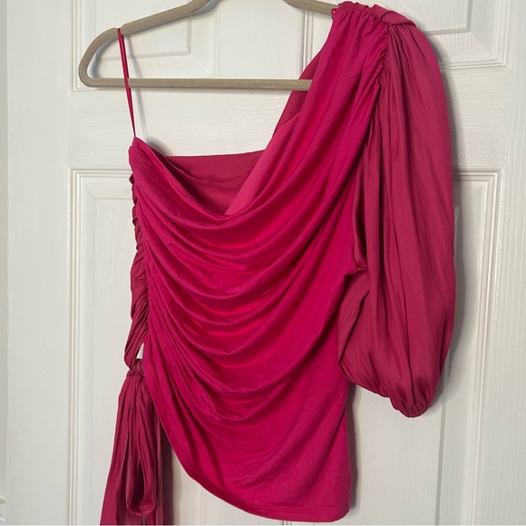 Dolan Ruched One Shoulder Top - Picture 10 of 14